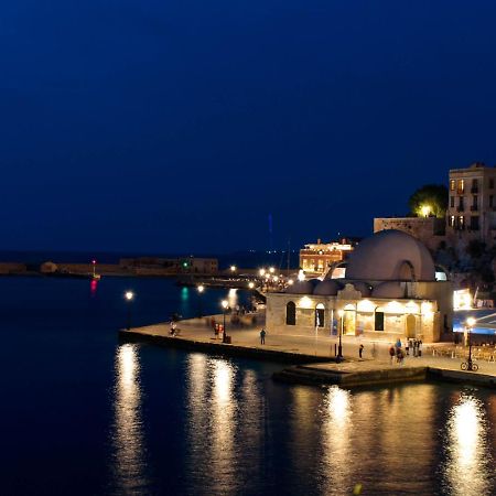 Myrtia Apartment Few Steps From The Sea Chrissi Akti Chania Exterior foto