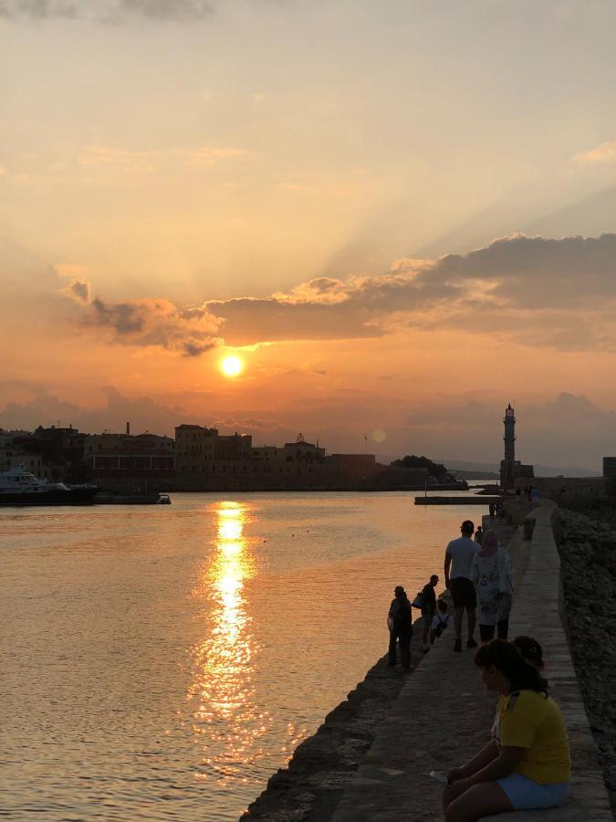 Myrtia Apartment Few Steps From The Sea Chrissi Akti Chania Exterior foto